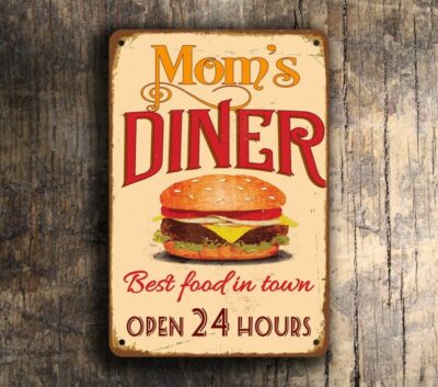 Mom's Diner Sign