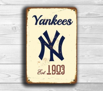 NEW YORK YANKEES Sign