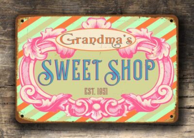 PERSONALIZED SWEET SHOP SIGN