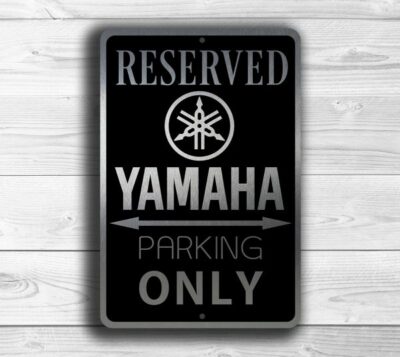 yamaha-garage-sign