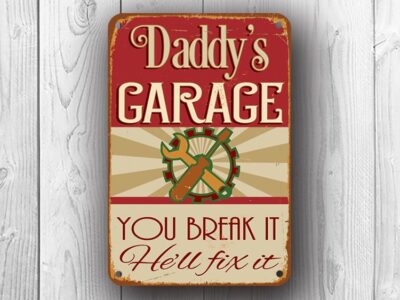 Daddy's Garage Sign