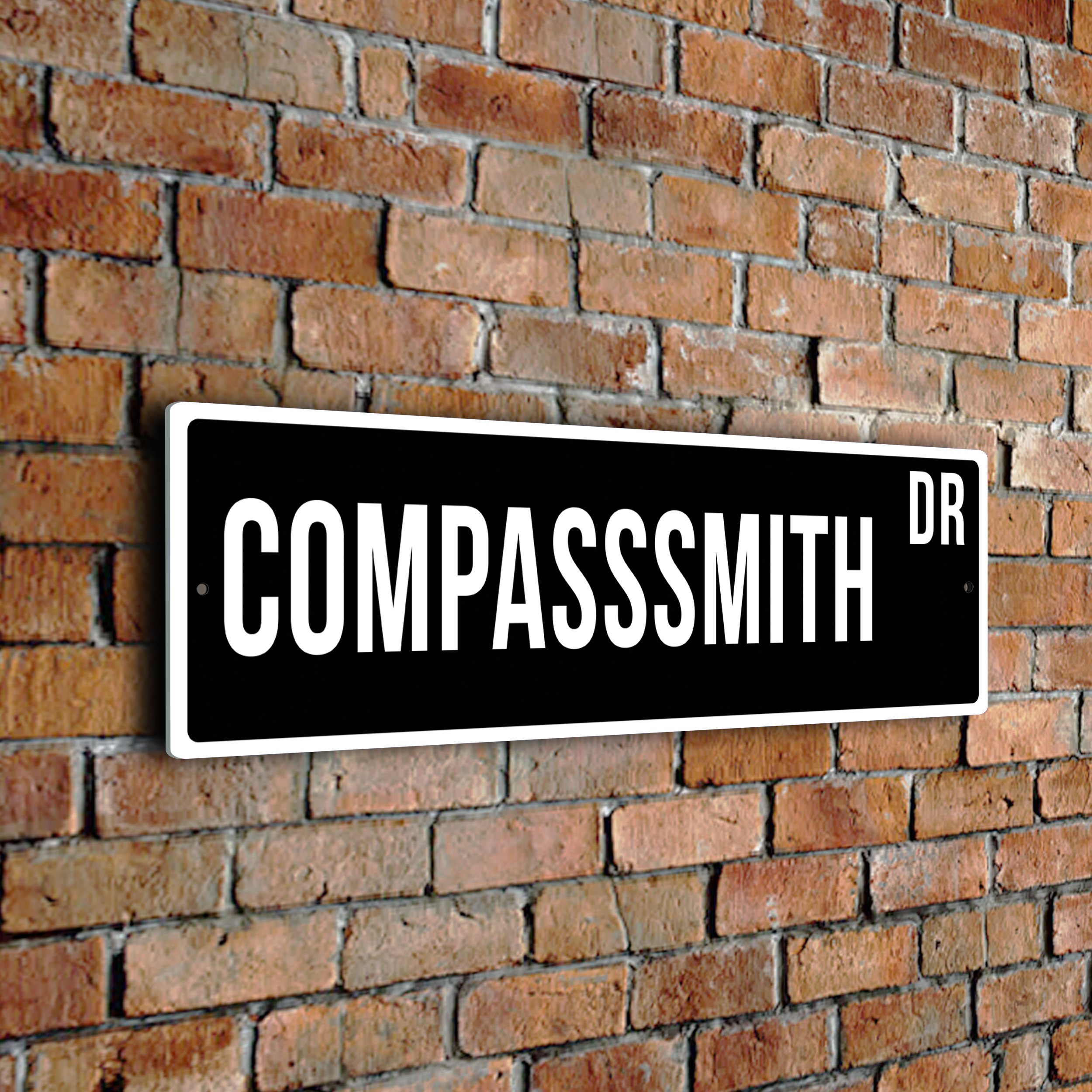 Compasssmith street sign