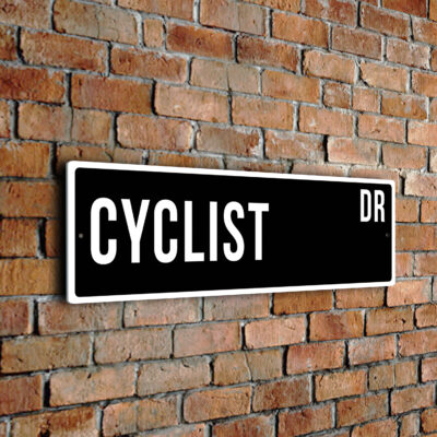 Cyclist street sign